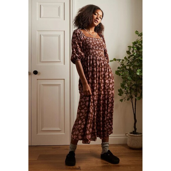 Urban Outfitters UO Lottie Chocolate Floral Tie-Back Midi Dress Printed M 266309 - Picture 1 of 9